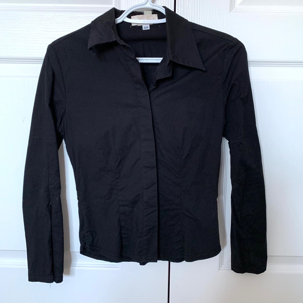Black button up with zipper sleeve detail